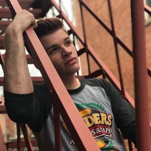 Meet your Posher, Caleb